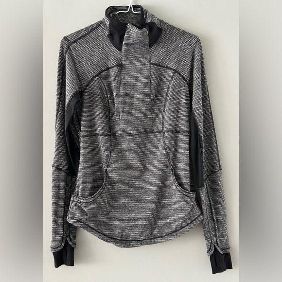 Lululemon: Women’s 1/4 Zip-Up Long Sleeve Top- Size 6 - Picture 1 of 10